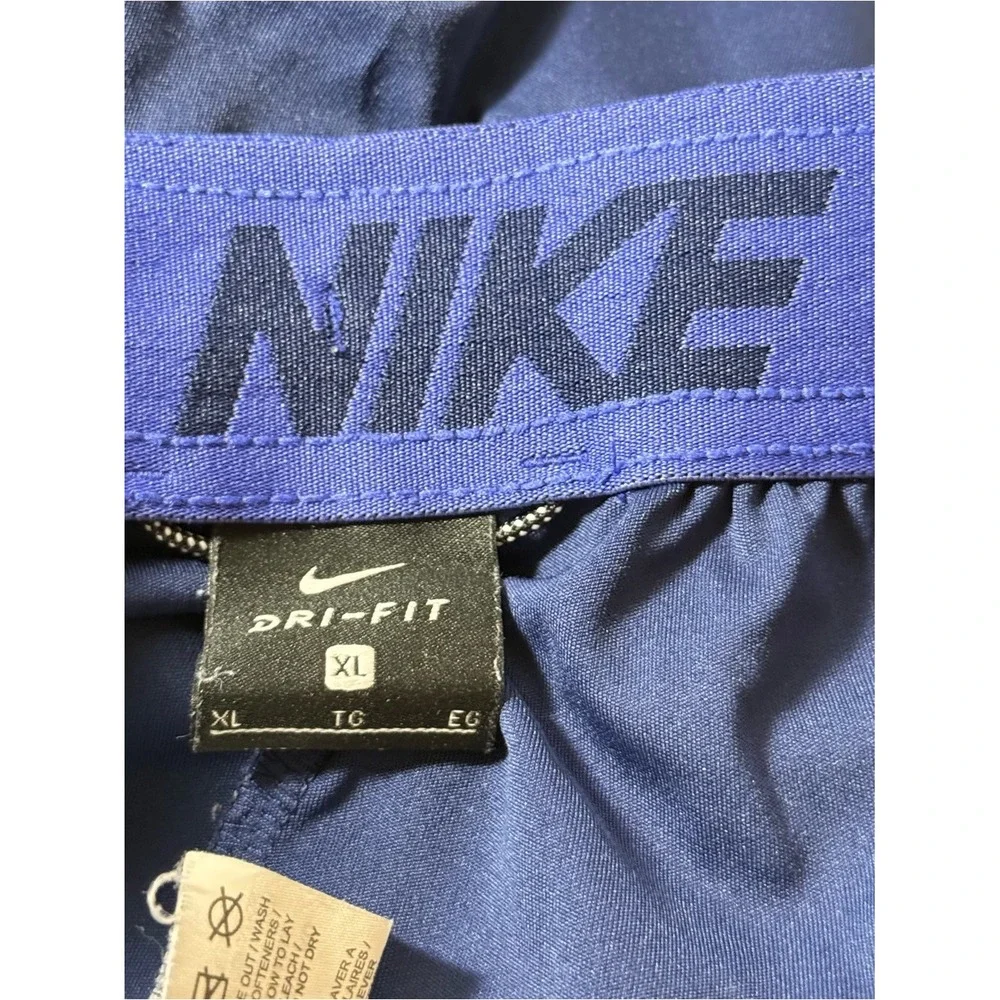 Nike lightweight athletic